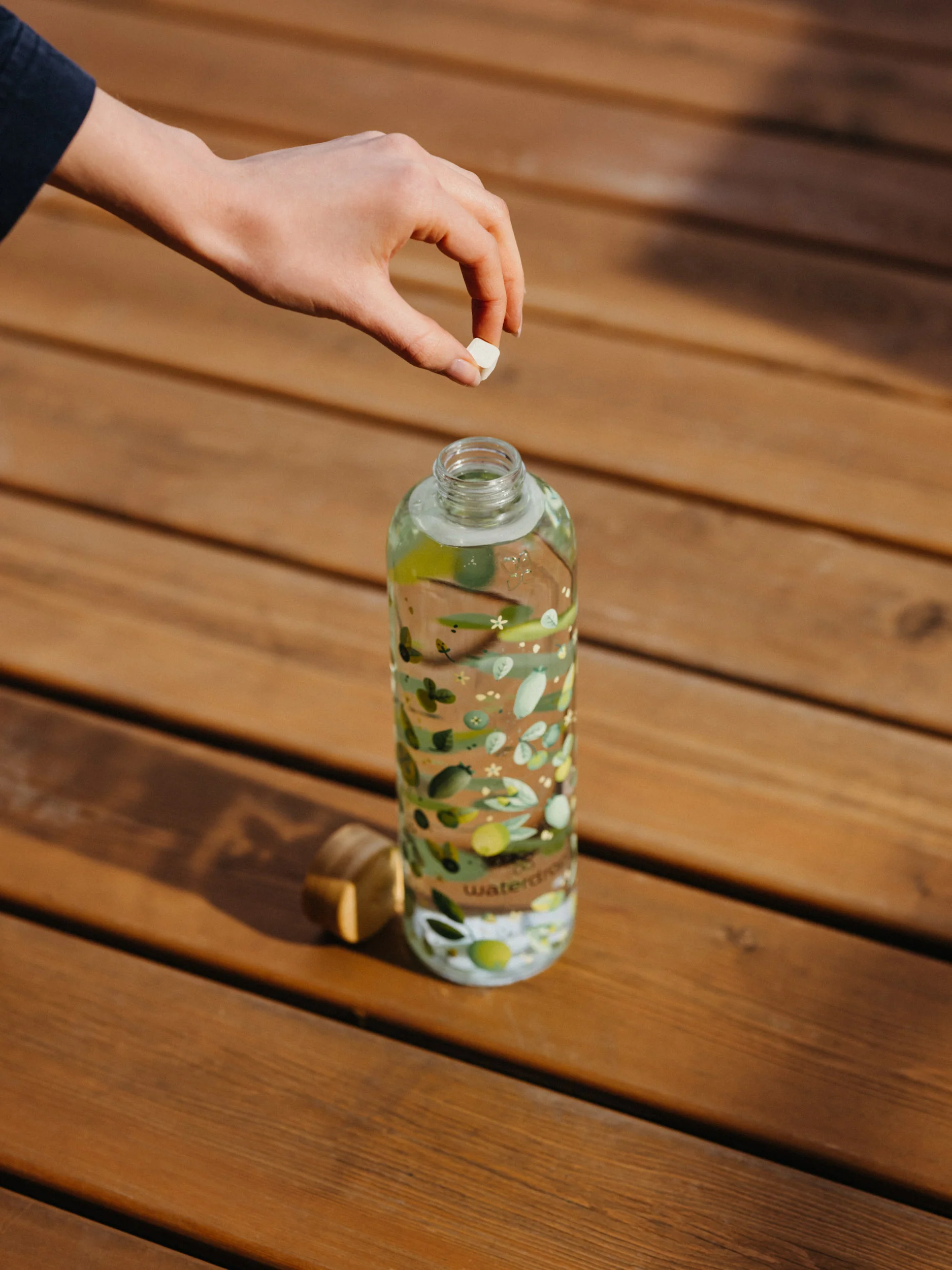 Edition Glass - Image 4